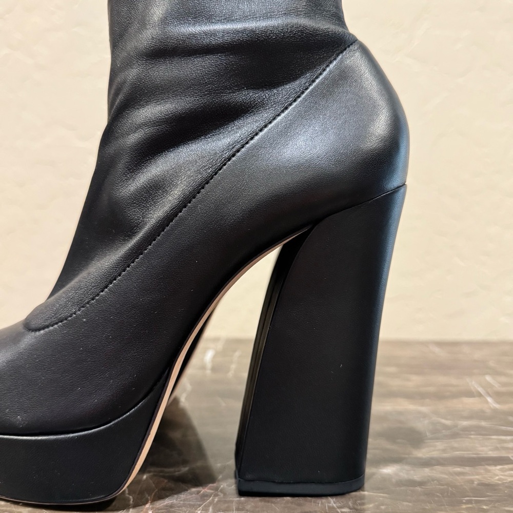 NEW VC John Camuto Leather Peep Toe Sock Boots - Picture 3 of 14